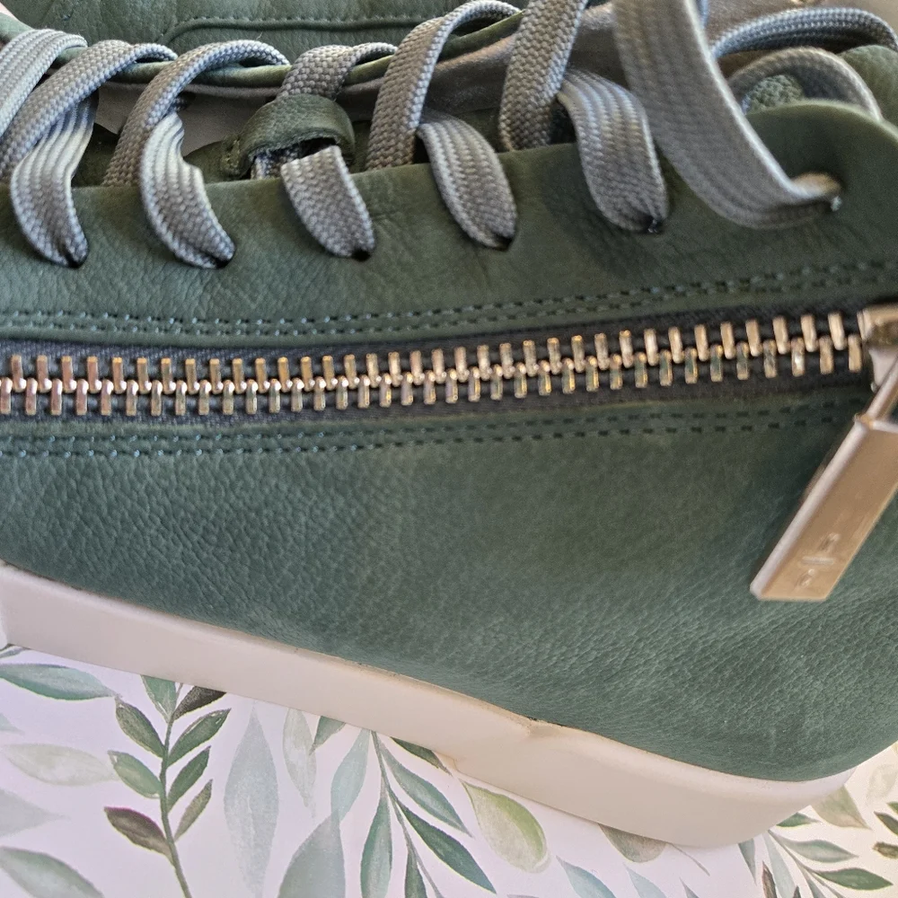 Kenneth Cole Tyler Zip Mid-Top Leather Sneakers - Size 7 - Picture 6 of 9